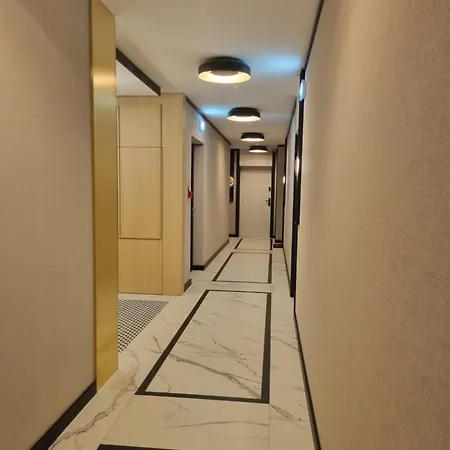Metropolis Design Cracovia
