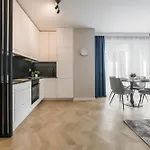 Apartment Metropolis Design