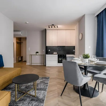 Metropolis Design Apartment