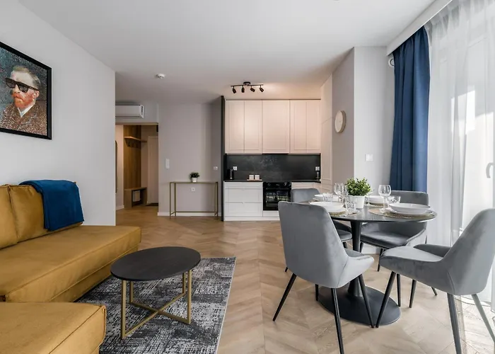 Metropolis Design شقة