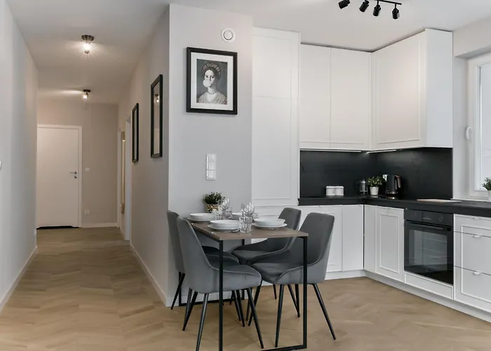 Metropolis Design كراكوفيا