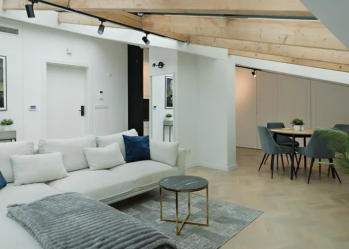 Metropolis Design شقة كراكوفيا