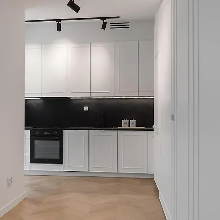 Metropolis Design Krakov